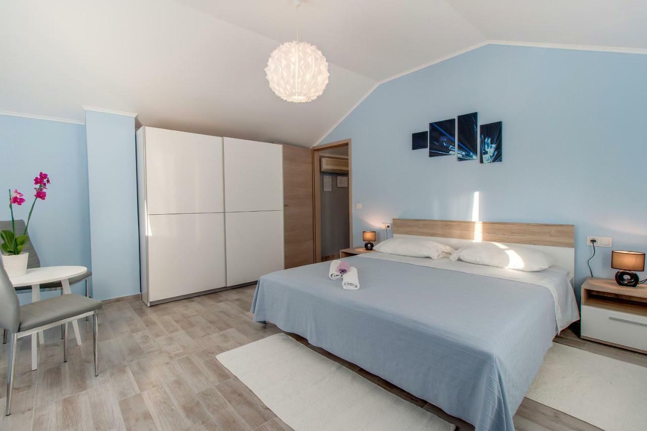 Apartman Leon & Rent A Quad Мали-Лошинь Экстерьер фото